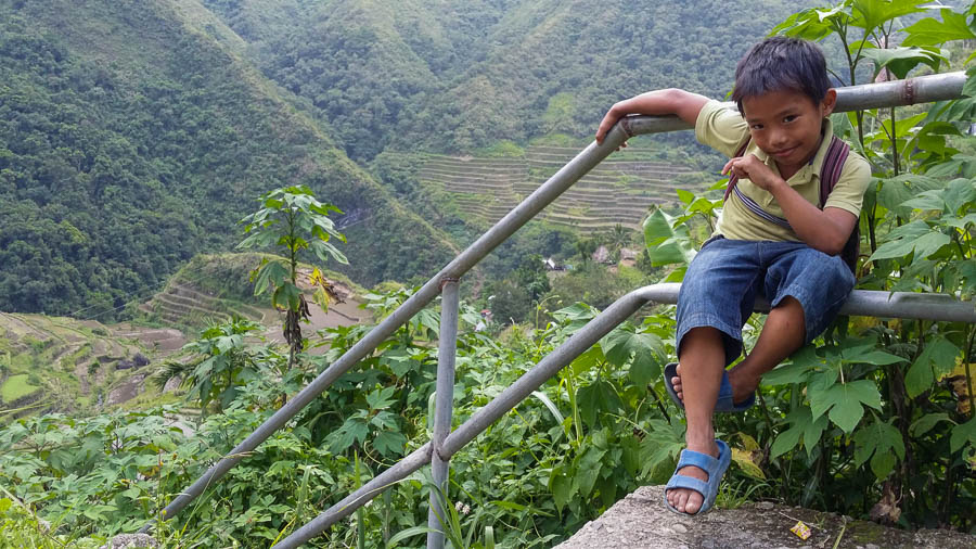 Niño local de Batad, Banaue, Filipinas