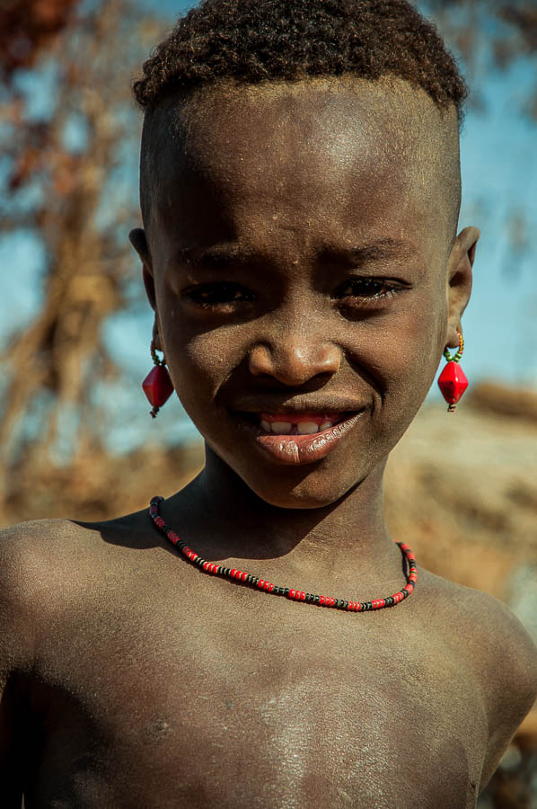 Niño Dassanech en Etiopía