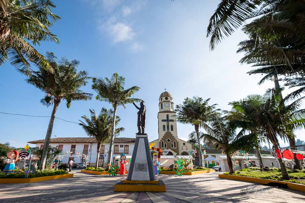 Eje Cafetero, Colombia - Plaza de Salento