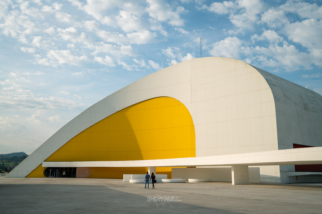 Qué ver en Avilés en 1 día - Niemeyer