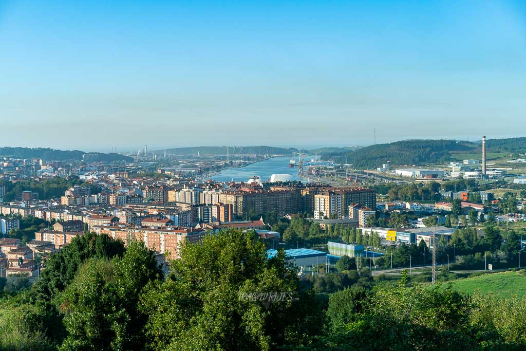 Vistas de Avilés -Vistas de Avilés y su ría