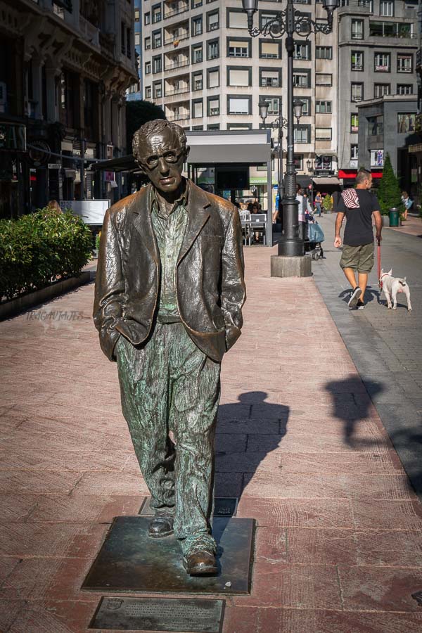 Qué ver en Oviedo en 2 días - Woody Allen