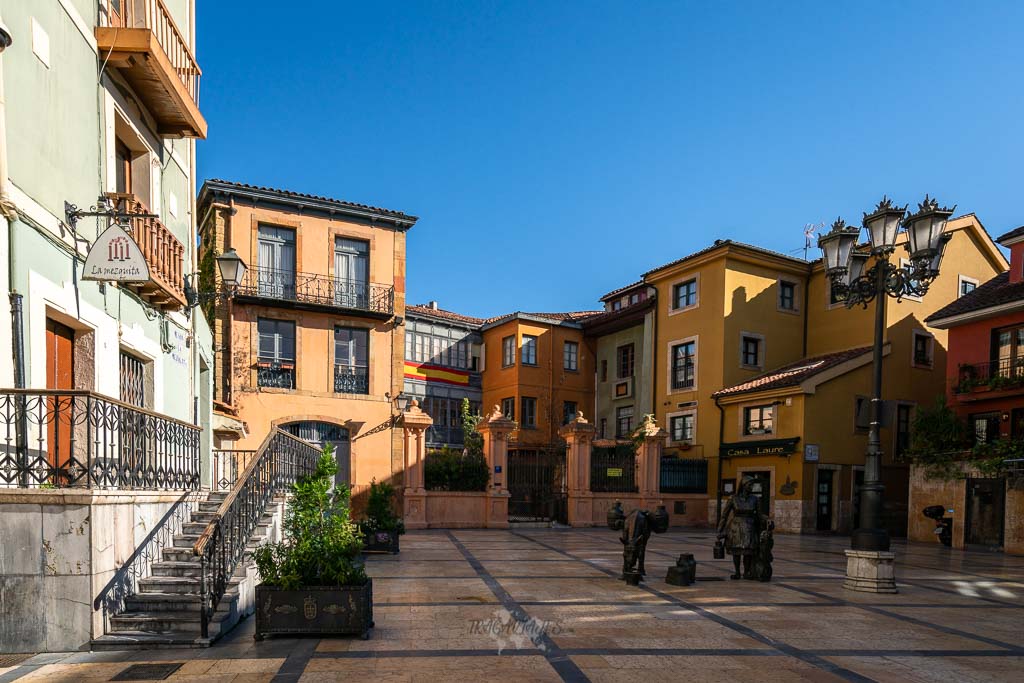Qué ver en Oviedo en un día - Plaza Trascorrales