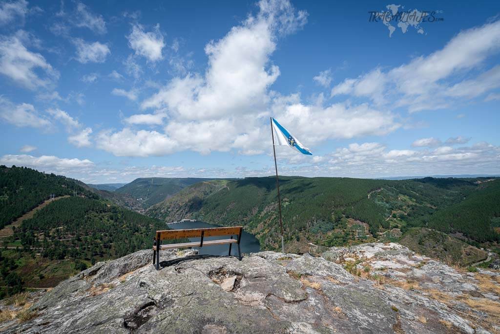 Los mejores miradores del cañón del Sil - El mejor banco de la Ribeira Sacra