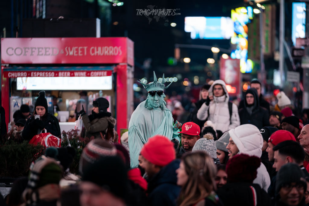 Pasear por Times Square de noche