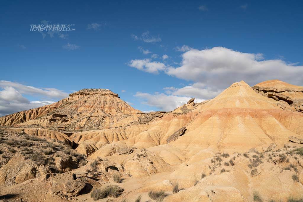 Ruta en coche en el desierto de las Bardenas Reales