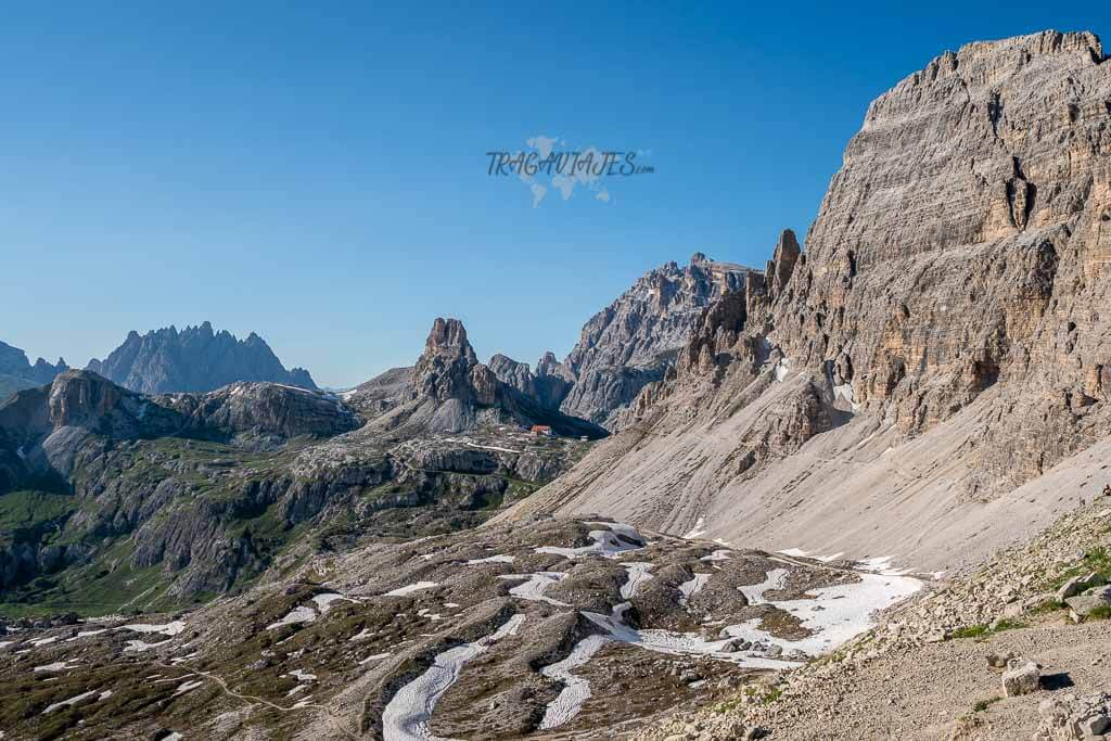 Visitar las Tres Cimas de Lavaredo - Refugio Locatelli desde Forcella Lavaredo