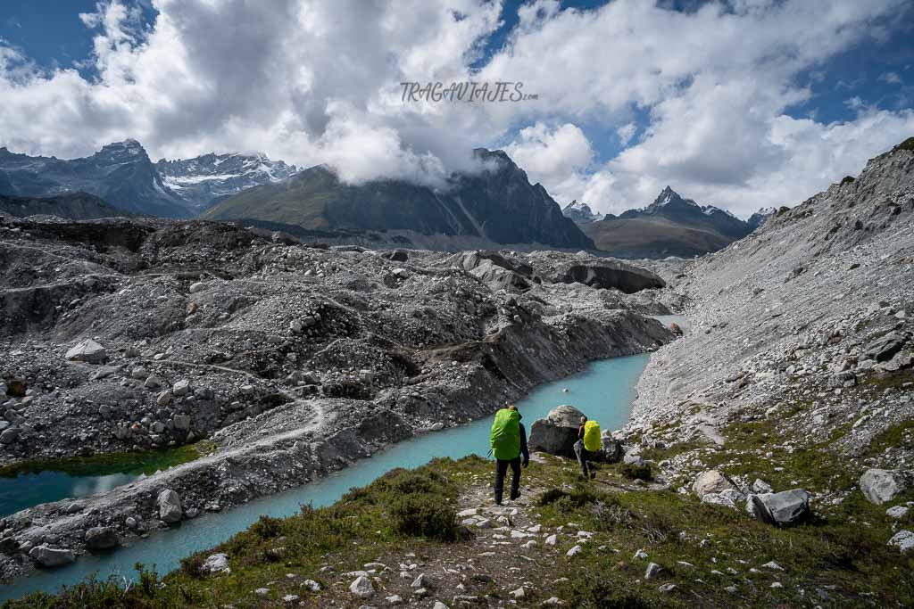 Campo base del Everest y Gokyo - Glaciar de Ngozumba