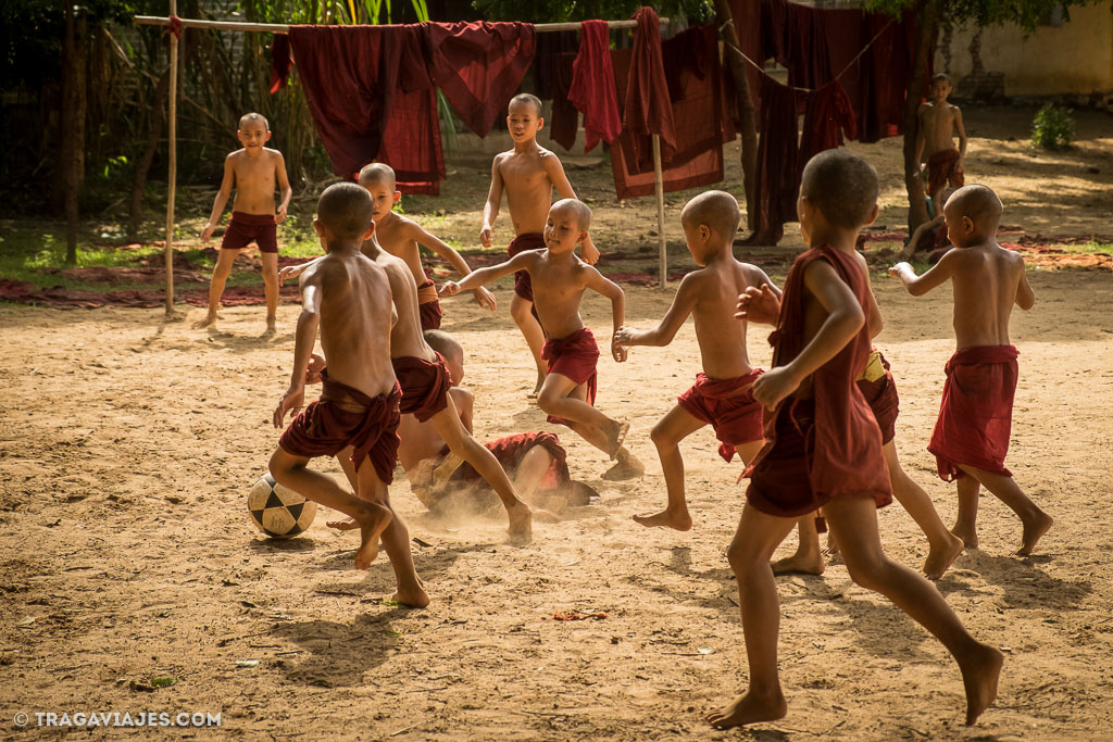 Explotación infantil, niños trabajando en Myanmar