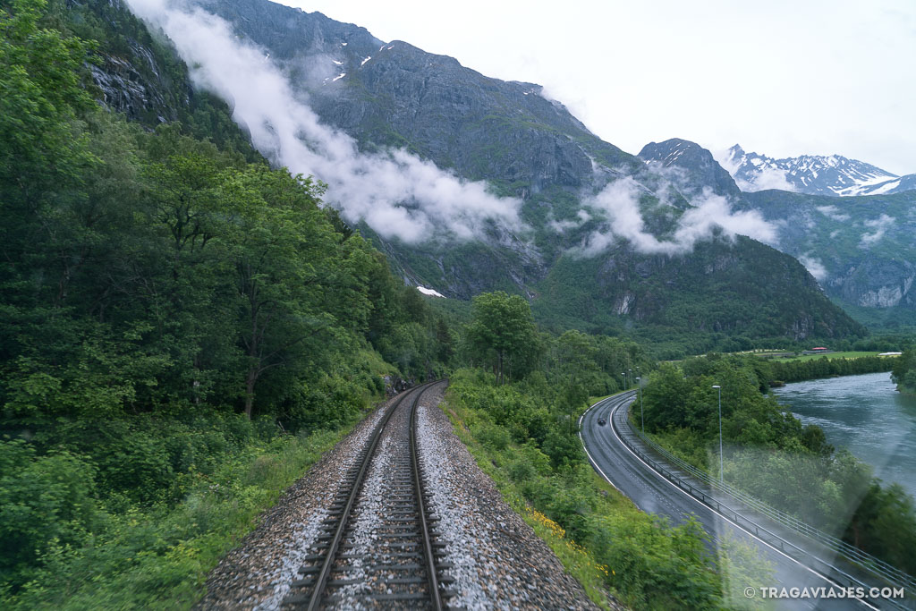 que hacer en la provincia de Oppland tren rauma