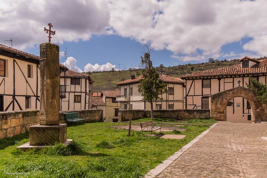 Los pueblos más bonitos de Burgos - Covarrubias