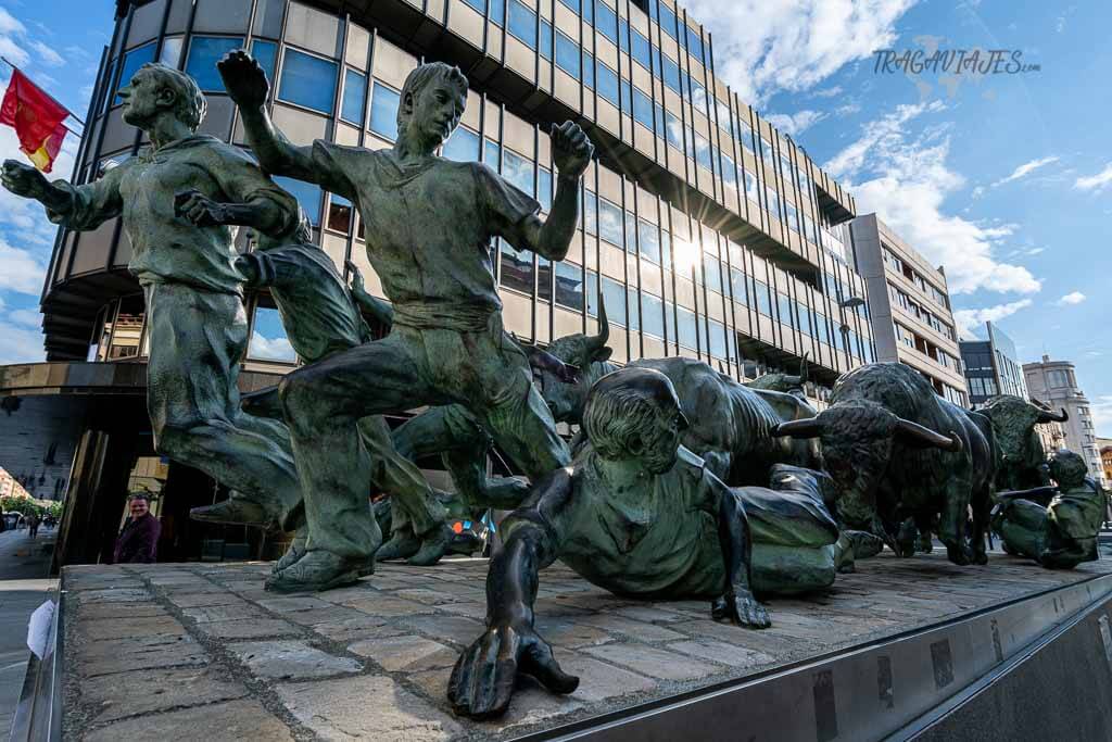 Encierros de Pamplona - Monumento al encierro