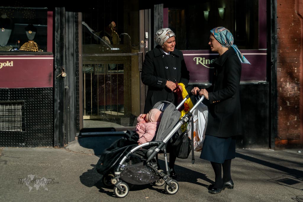 Tour de contrastes de Nueva York - Mujeres judías ultraortodoxas