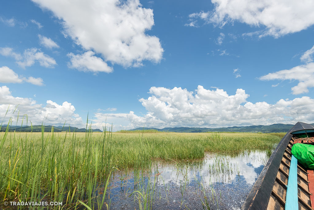 Viaje en bote de Pekon a Inle myanmar birmania