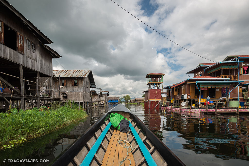 Viaje en bote de Pekon a Inle myanmar birmania