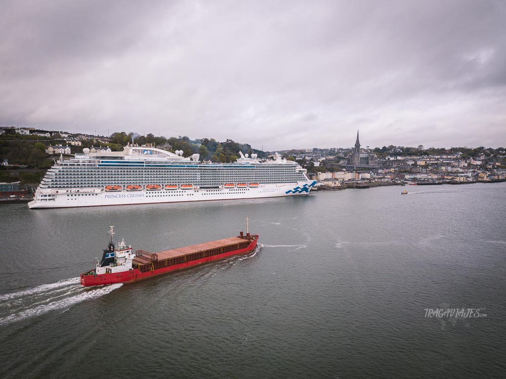 Durante los viajes en crucero se realizan paradas